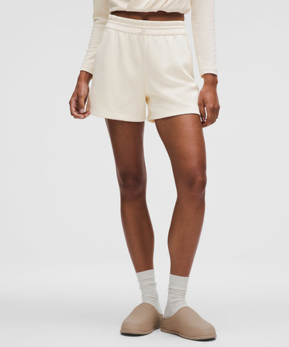Lululemon Women's Softstreme High-Rise Short 4"