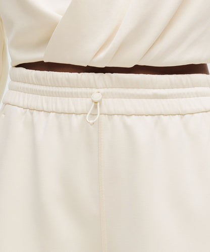 Lululemon Women's Softstreme High-Rise Short 4"