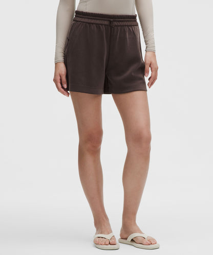 Lululemon Women's Softstreme High-Rise Short 4"