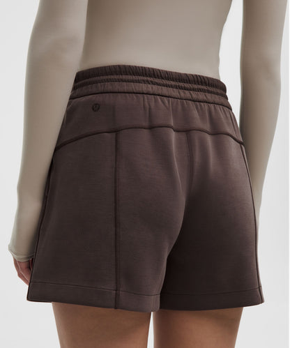 Lululemon Women's Softstreme High-Rise Short 4"