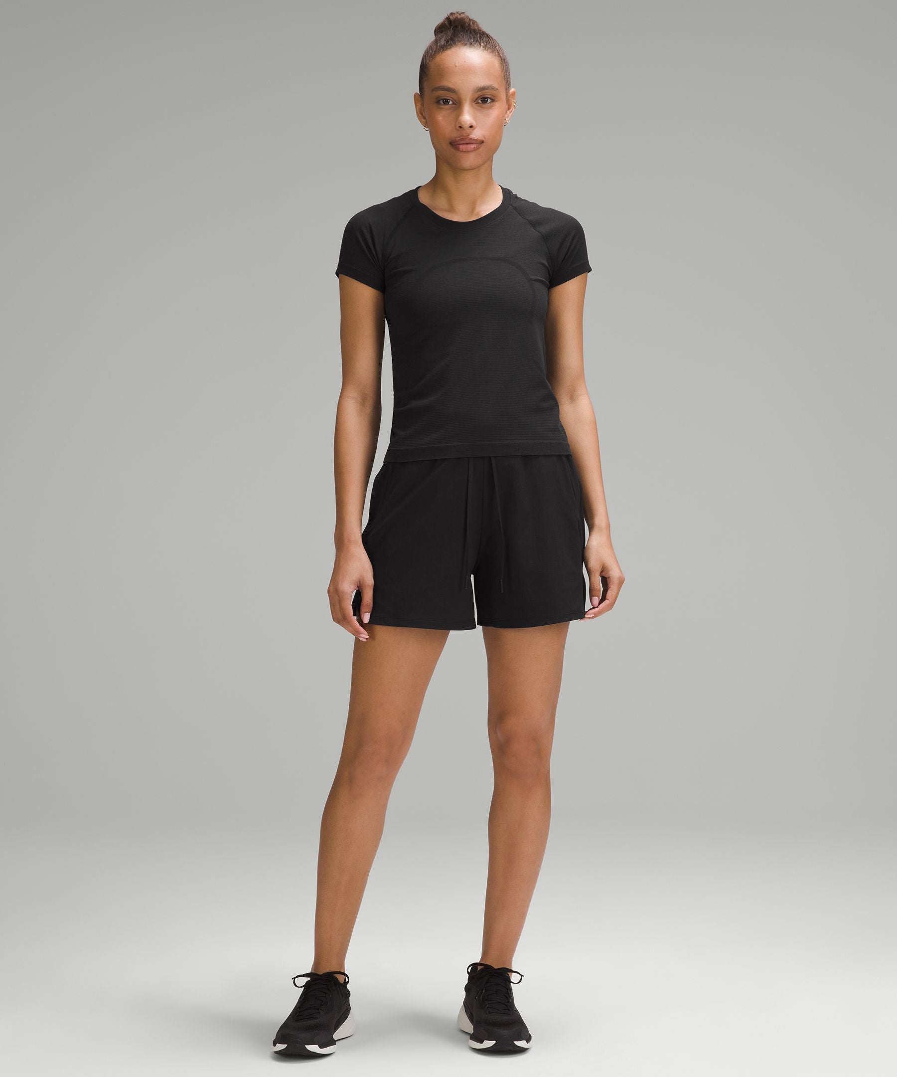 Lululemon Women's License to Train High-Rise Short 4"