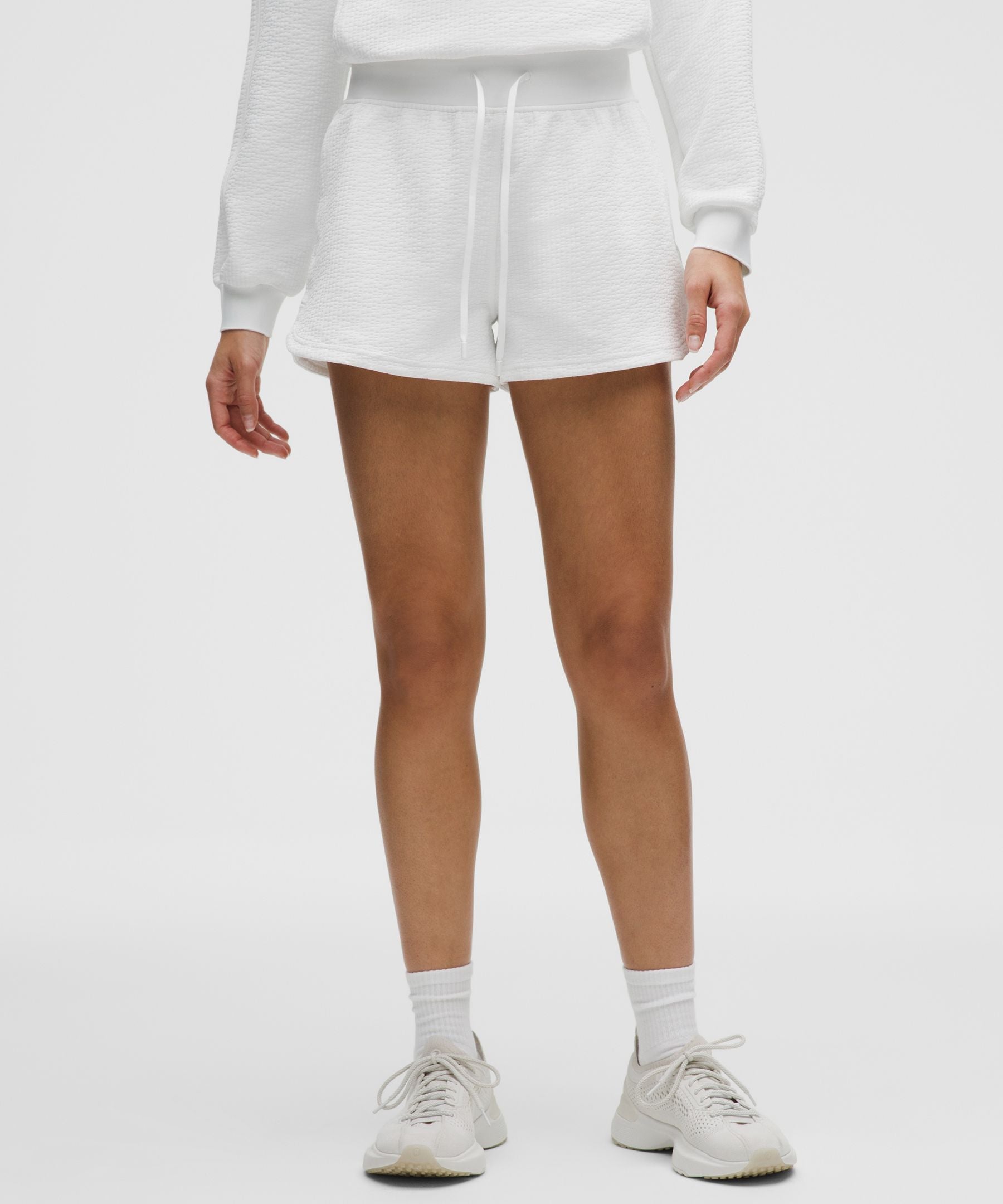 Lululemon Women's Textured Classic-Fit High-Rise Short 3"