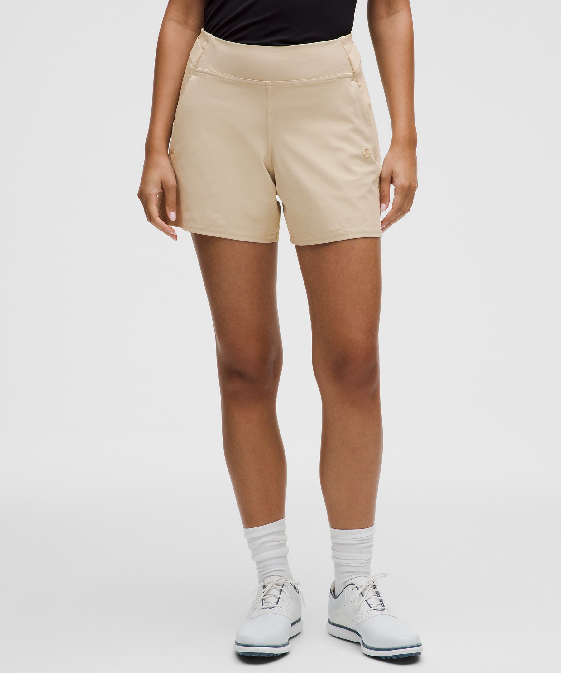 Lululemon Women's Warpstreme Multi-Pocket Golf Short 5.5"