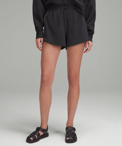 Lululemon Court Rival High-Rise Short 3" Black/White