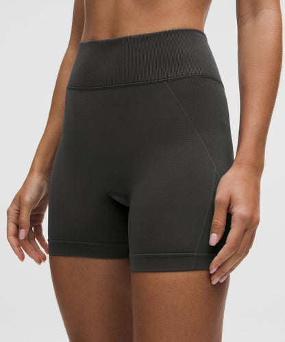 Lululemon Women's Get Low High-Rise Training Short 5"