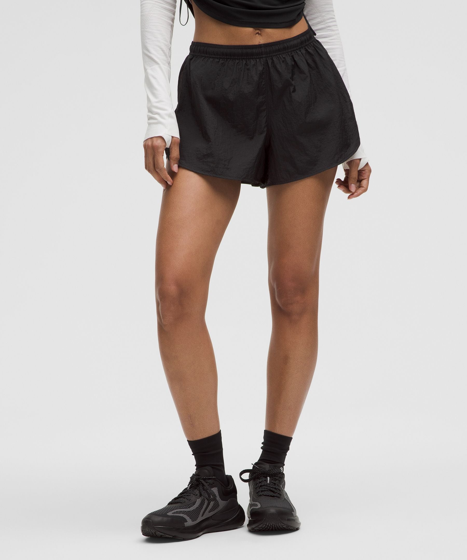 Lululemon Women's Dolphin-Hem Mid-Rise Running Short 3"
