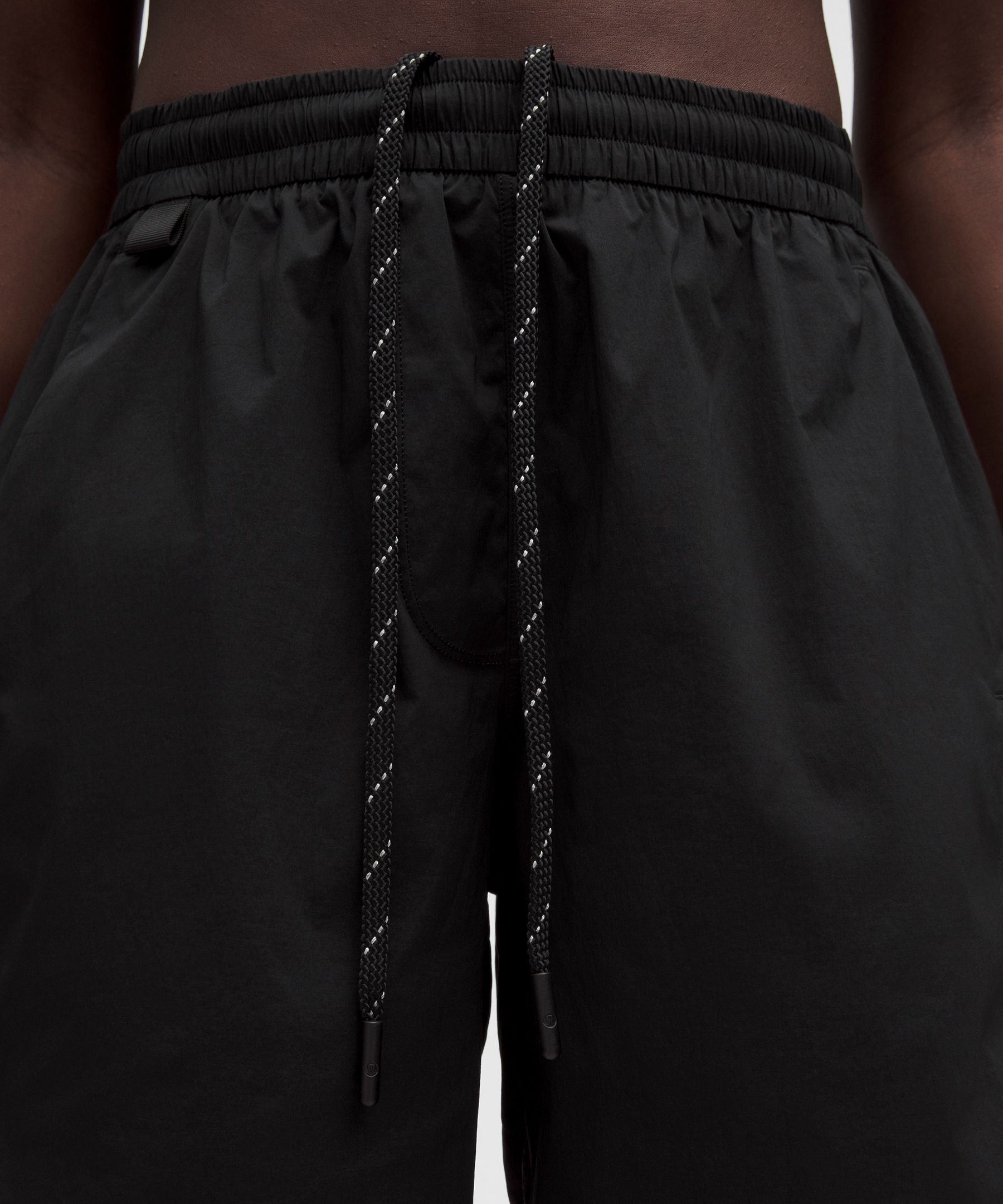 Lululemon Women's Glyde Relaxed Mid-Rise Hiking Short 7"