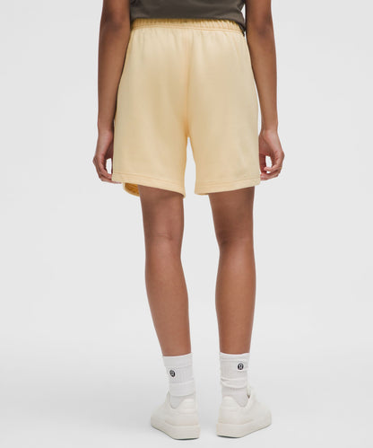 Lululemon Women's Scuba Mid-Rise Oversized Short 7" *Graphic