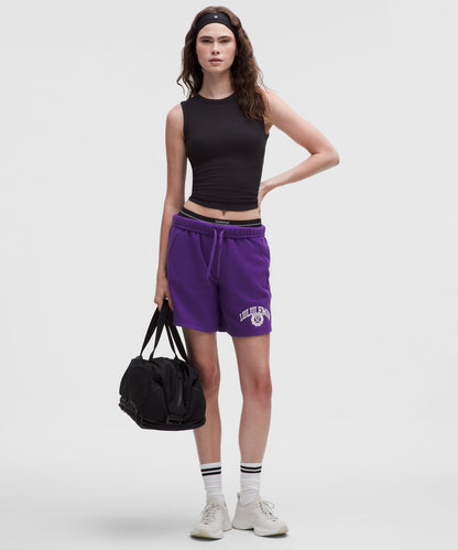 Lululemon Women's Scuba Mid-Rise Oversized Short 7" *Graphic