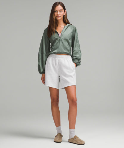 Lululemon Women's Scuba Mid-Rise Oversized Short 7"