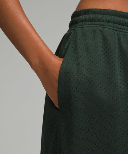 Lululemon Women's Relaxed-Fit Mesh Training Short 8"