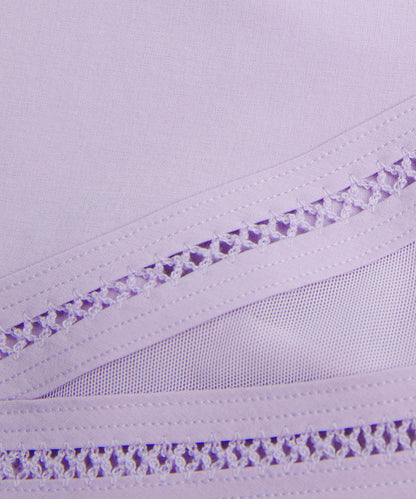 Lululemon Women's Hotty Hot High-Rise Lined Short 4" *Lace Trim