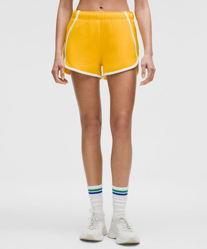 Lululemon Women's Scuba Mid-Rise Oversized Short 3" *Trim