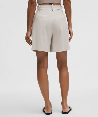 Lululemon Women's Daydrift Pleated High-Rise Short 7"
