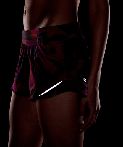 Lululemon Women's Hotty Hot Low-Rise Lined Short 2.5"