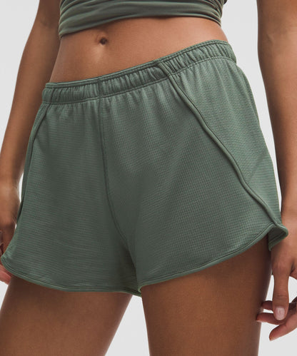 Lululemon Women's Swiftly Mid-Rise Short 3"