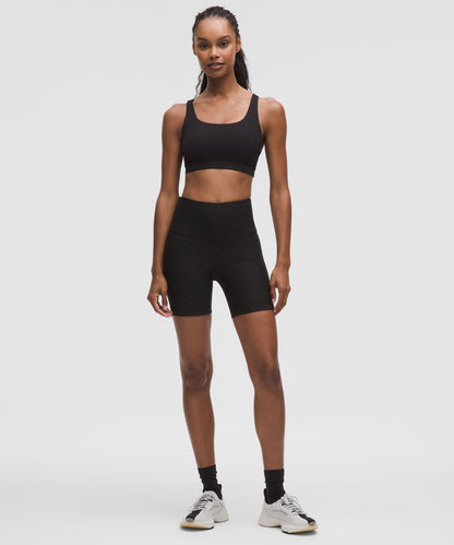 Lululemon Women's 3D Jacquard Diamond Train High-Rise Short 6"