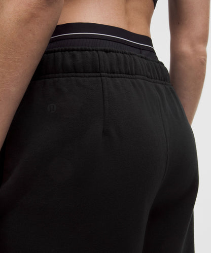 Lululemon Women's Scuba High-Rise Short 5"