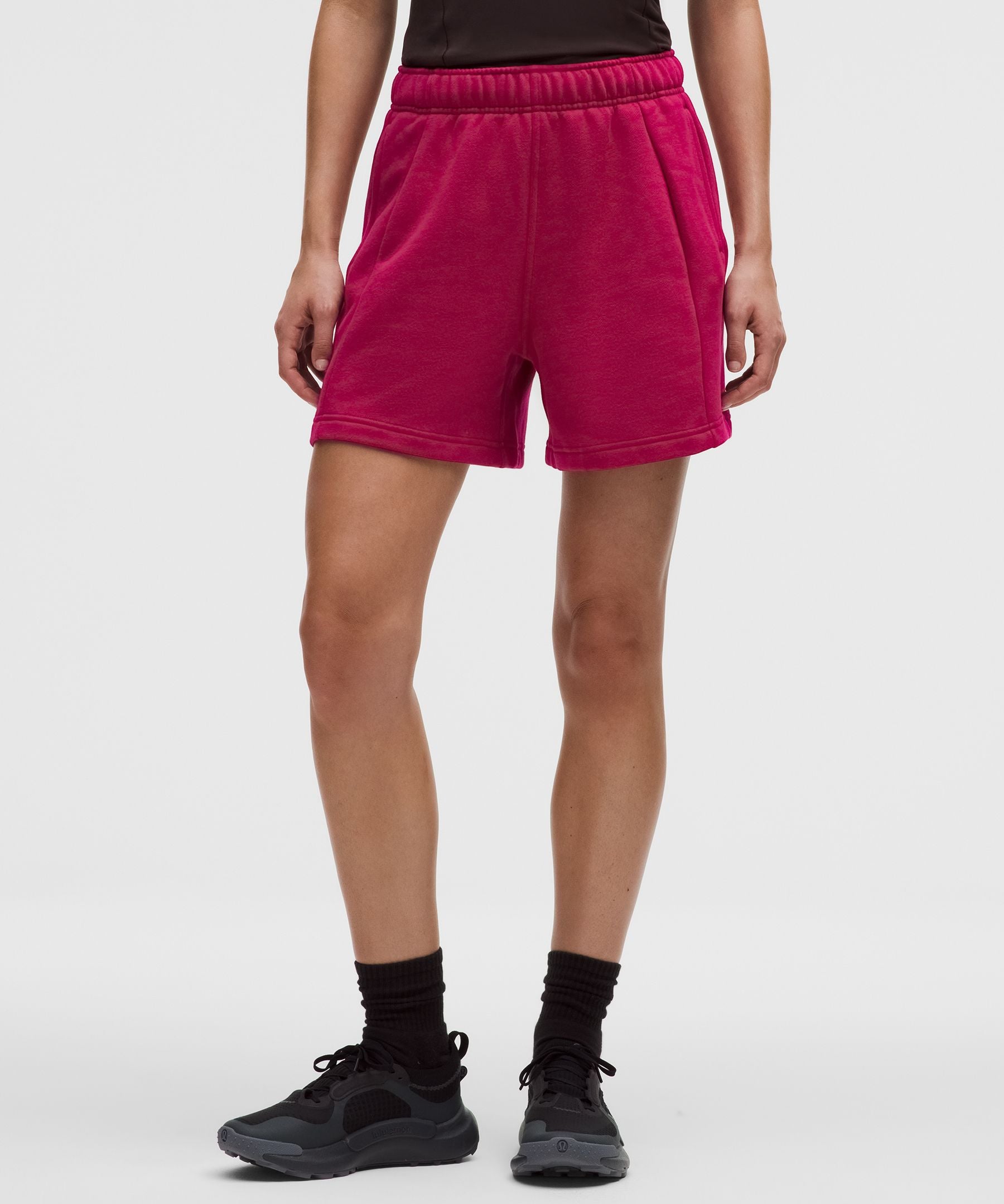 Lululemon Women's Scuba High-Rise Short 5"