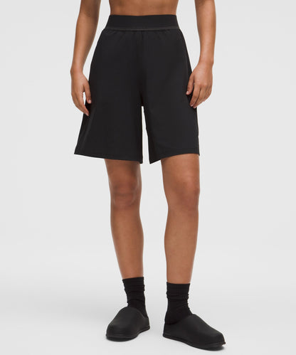 Lululemon Women's Swift Relaxed Short 9" *Logo Waistband