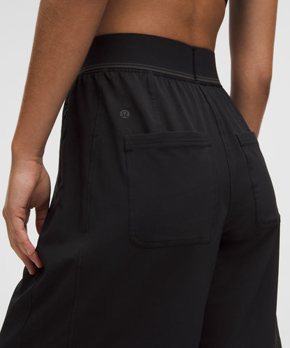 Lululemon Women's Swift Relaxed Short 9" *Logo Waistband