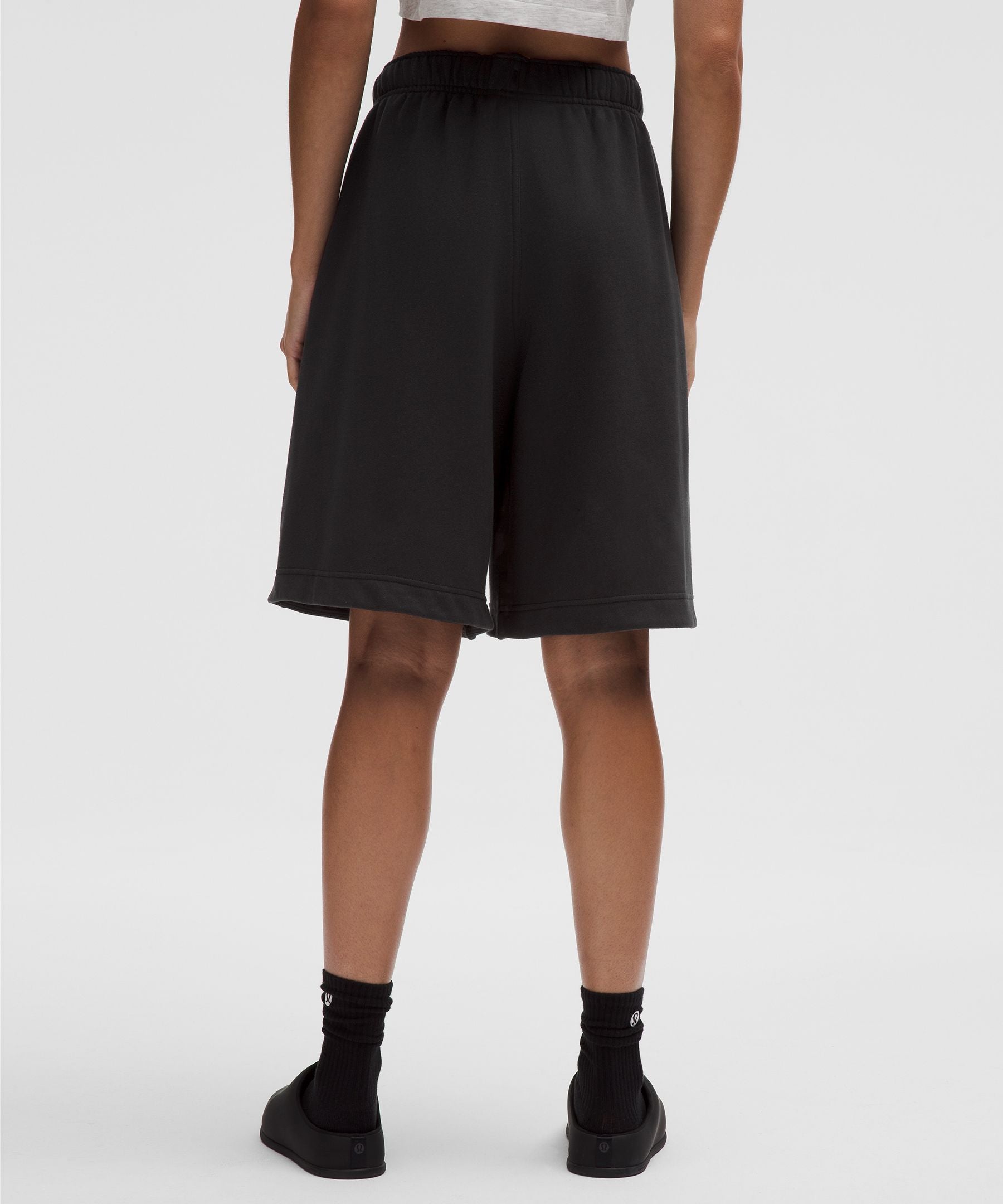 Lululemon Women's Scuba Mid-Rise Bermuda Short 11"
