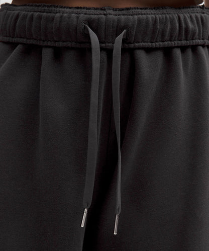 Lululemon Women's Scuba Mid-Rise Bermuda Short 11"