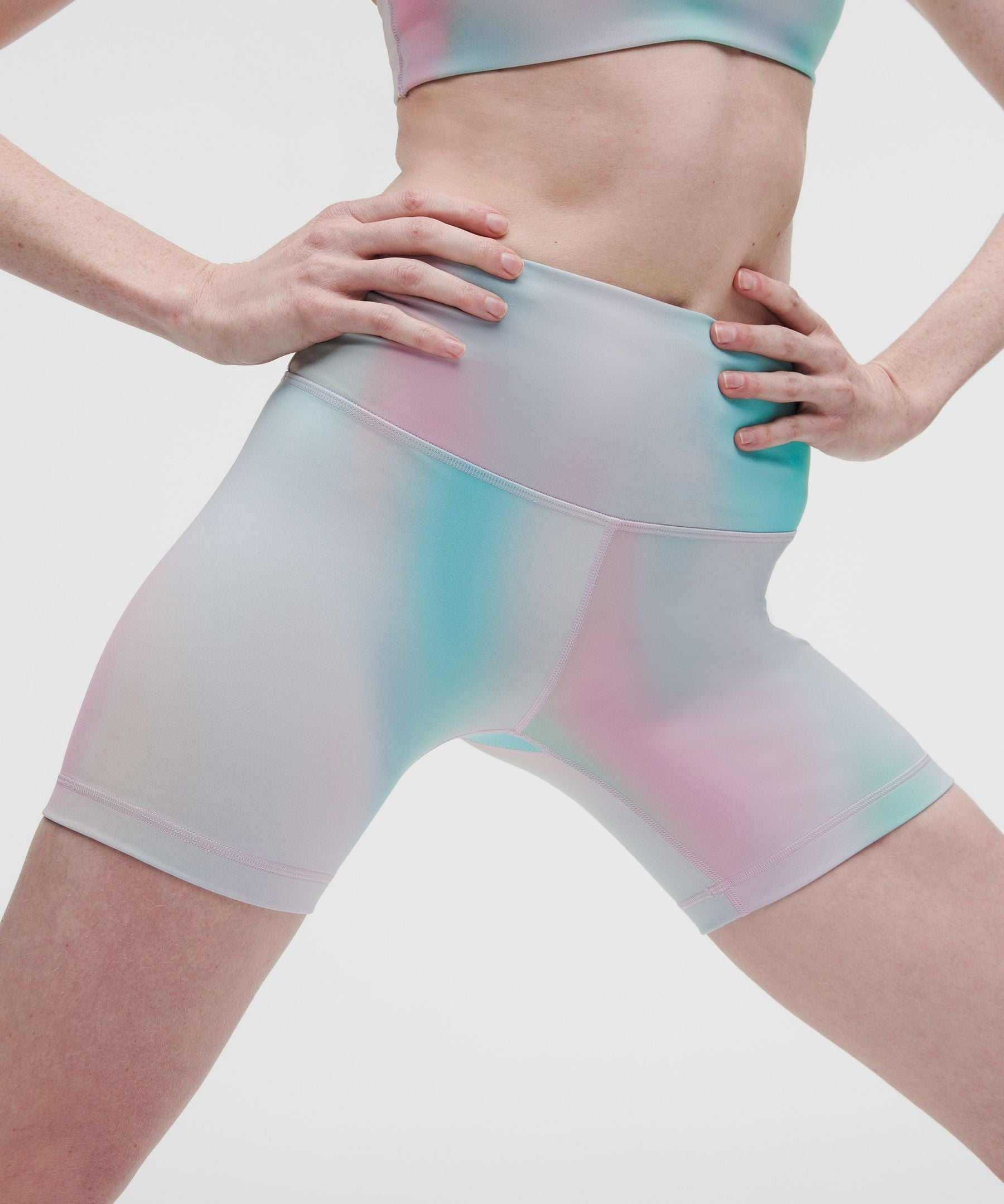 Lululemon Women's Wunder Train High-Rise Short 6" *Pride