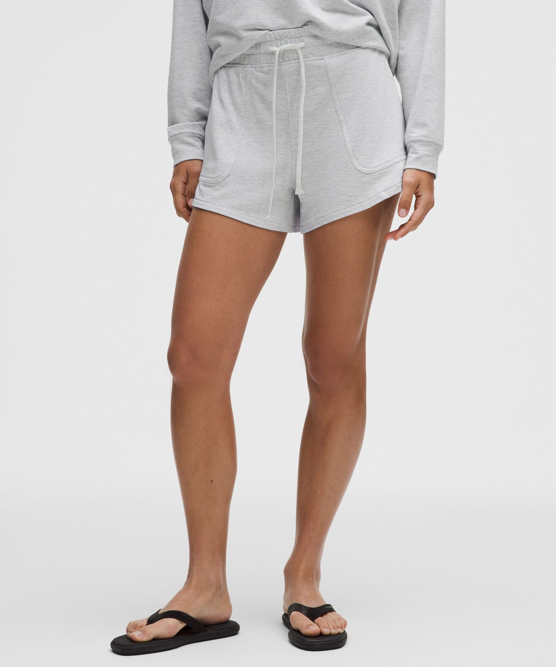 #color_heathered-core-ultra-light-grey