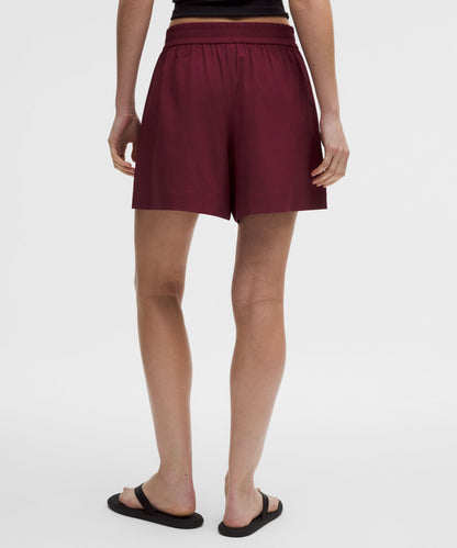 Lululemon Women's Breezily Mid-Rise Short 6"