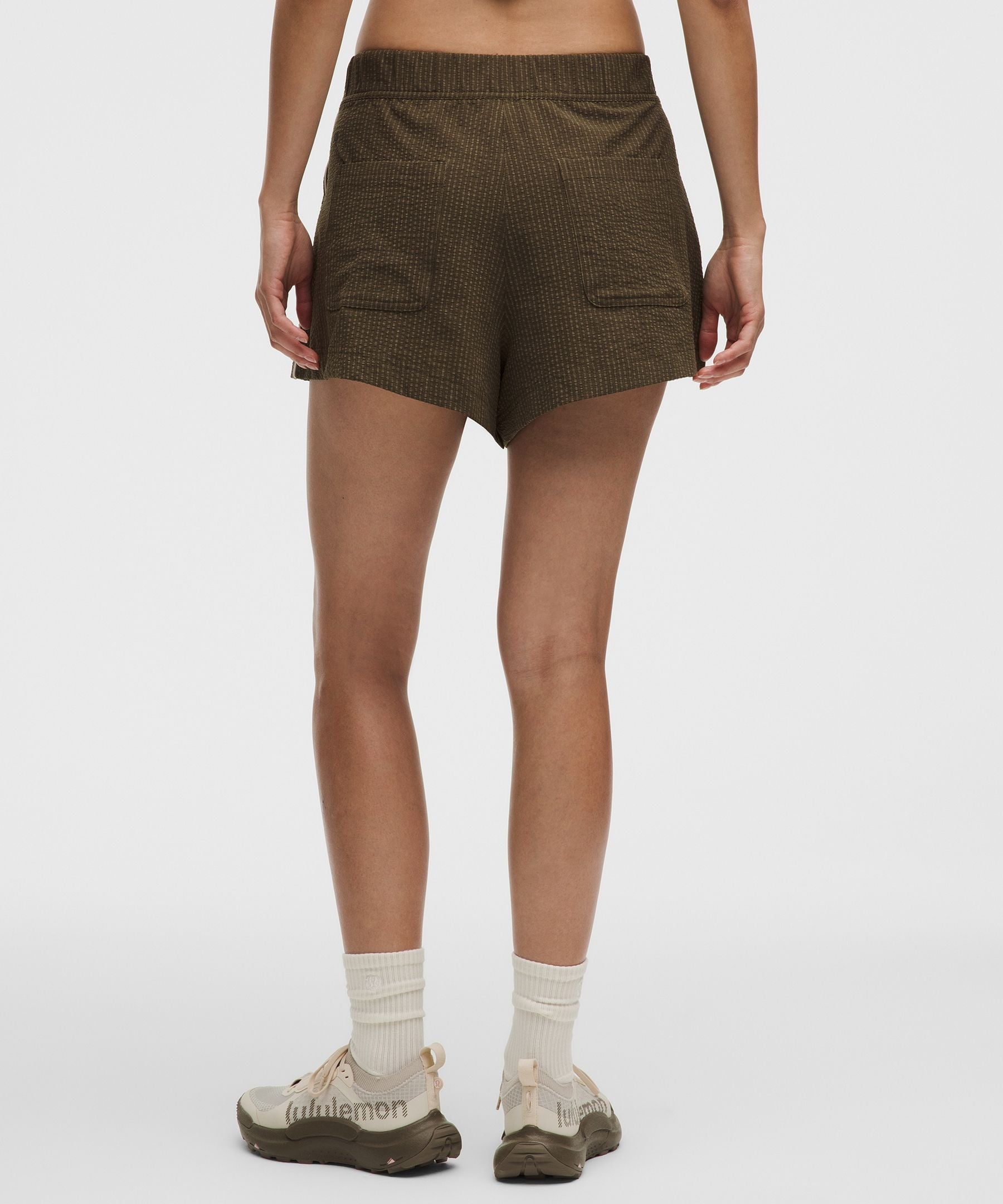 Lululemon Women's Seersucker WovenAir High-Rise Pleated Short 3.5"