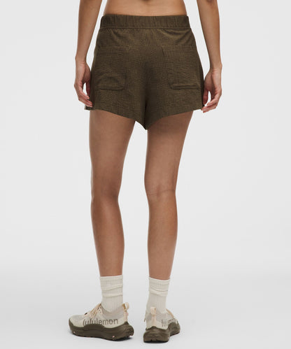 Lululemon Women's Seersucker WovenAir High-Rise Pleated Short 3.5"