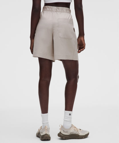 Lululemon Women's LuluLinen High-Rise Relaxed-Fit Short 7"