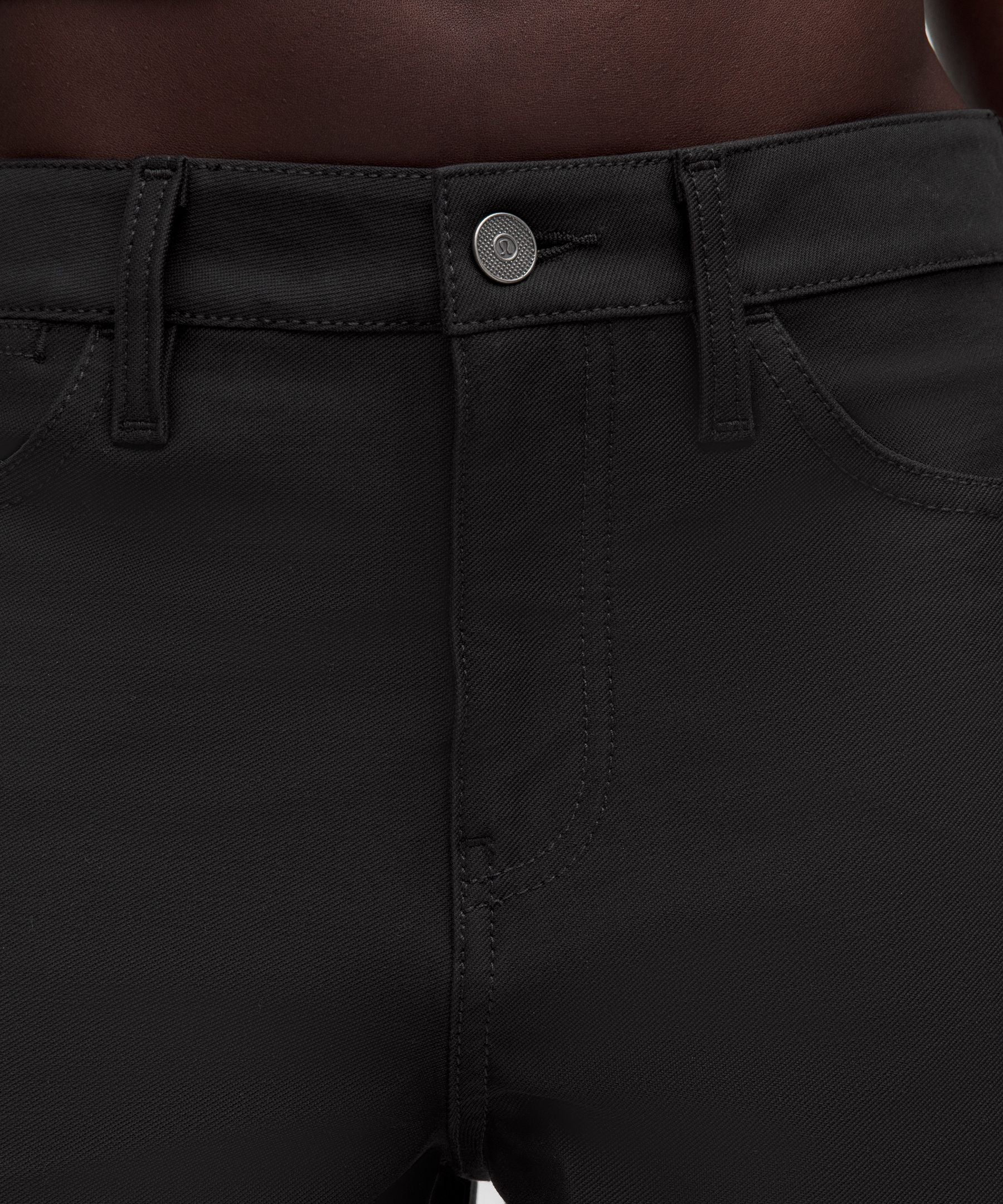 Lululemon Women's EasyFive Mid-Rise Short 4.5"
