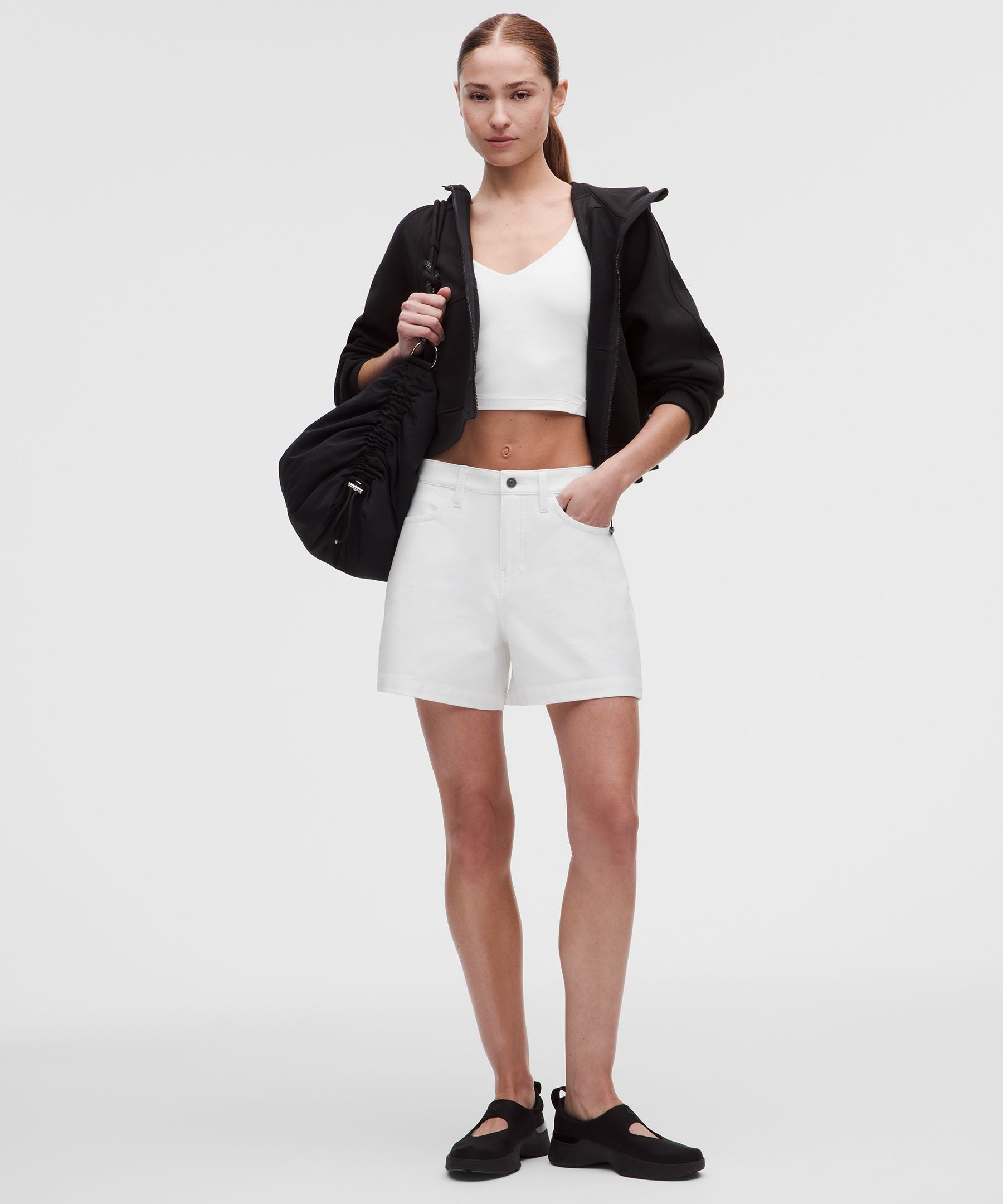 Lululemon Women's EasyFive Mid-Rise Short 4.5"