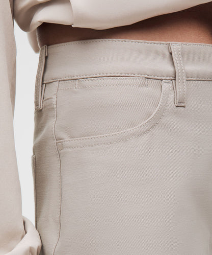 Lululemon Women's EasyFive Mid-Rise Short 4.5"
