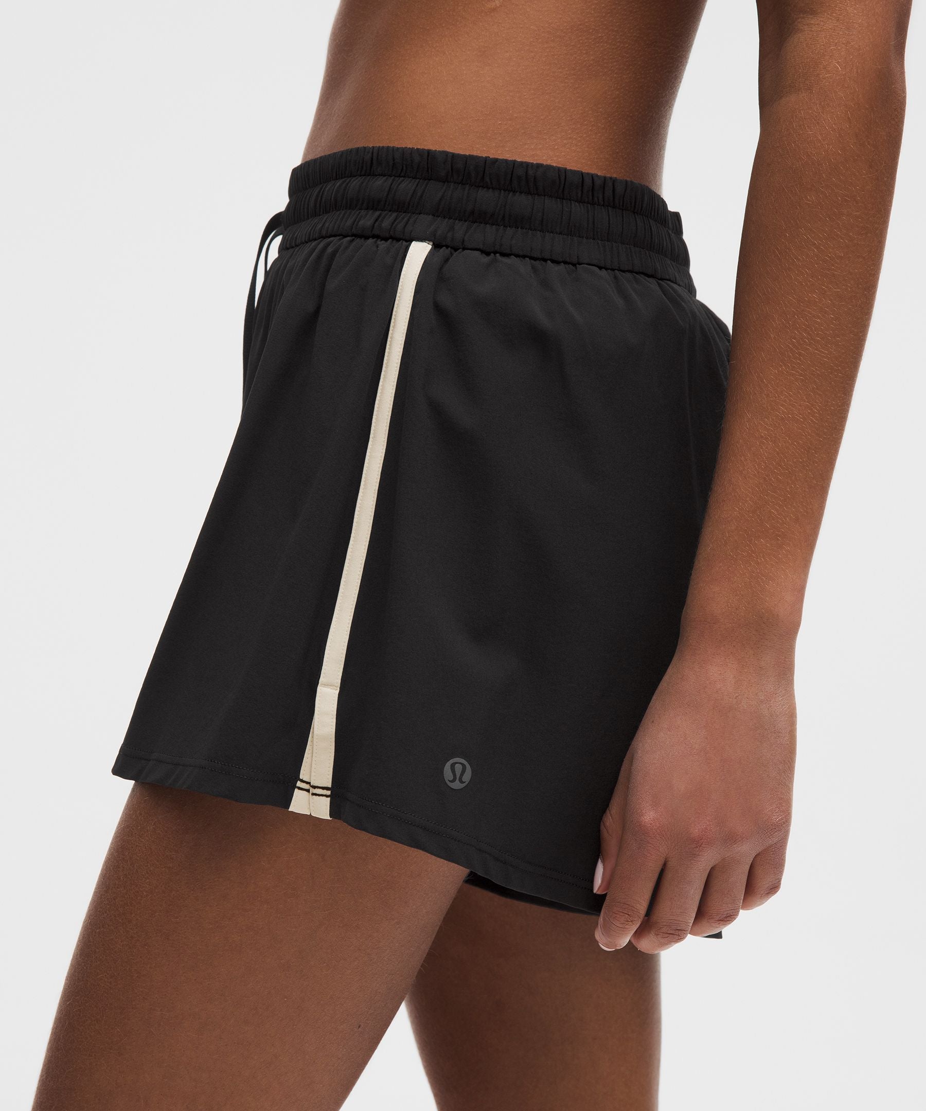 Lululemon Women's Swift Relaxed High-Rise Running Short 2.5"