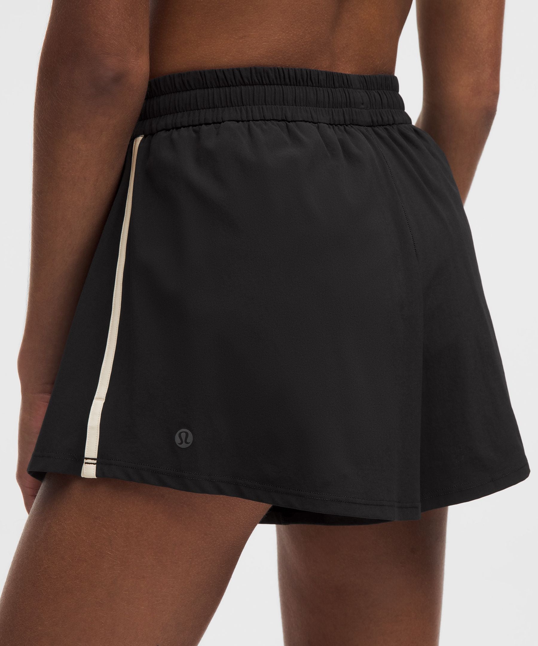 Lululemon Women's Swift Relaxed High-Rise Running Short 2.5"