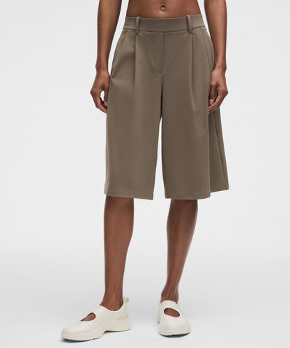 Lululemon Women's Daydrift Low-Rise Relaxed-Fit Short 14"