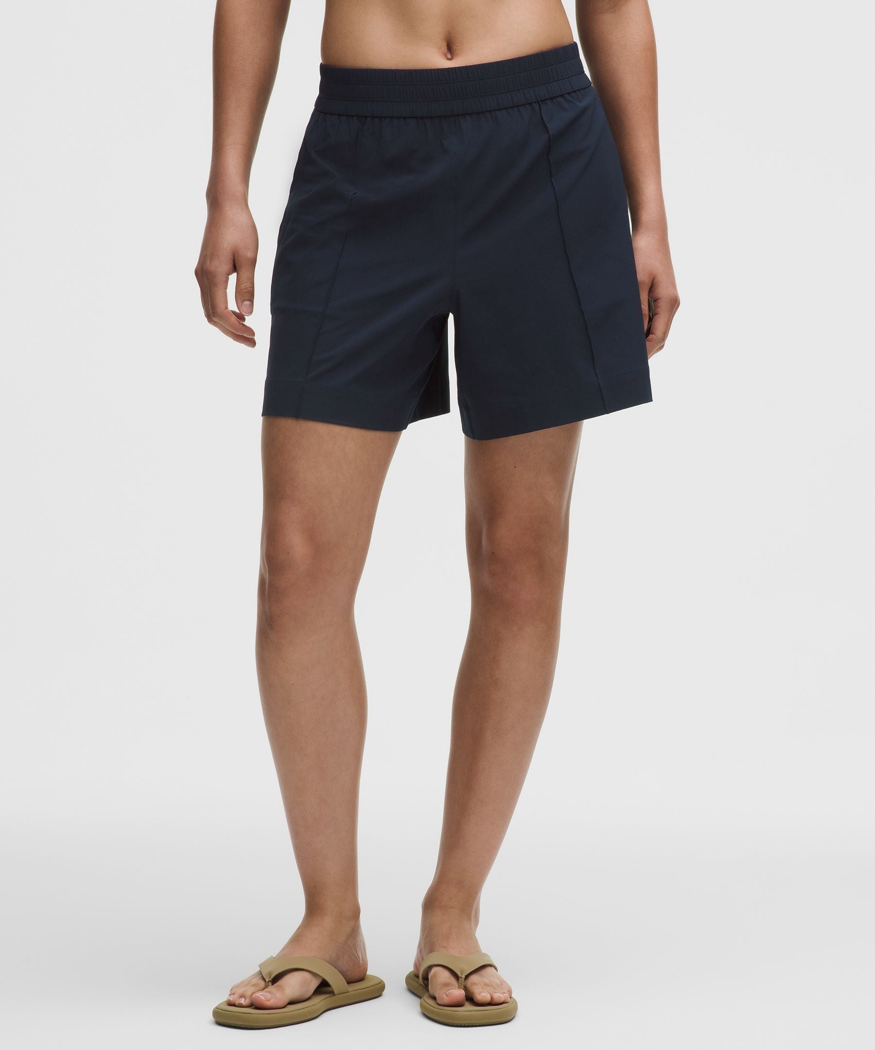 Lululemon Women's Breezily Mid-Rise Short 6"