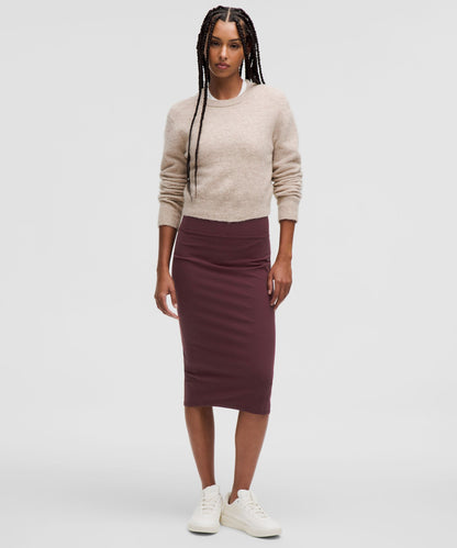 Lululemon Nulu Slim-Fit High-Rise Midi Skirt