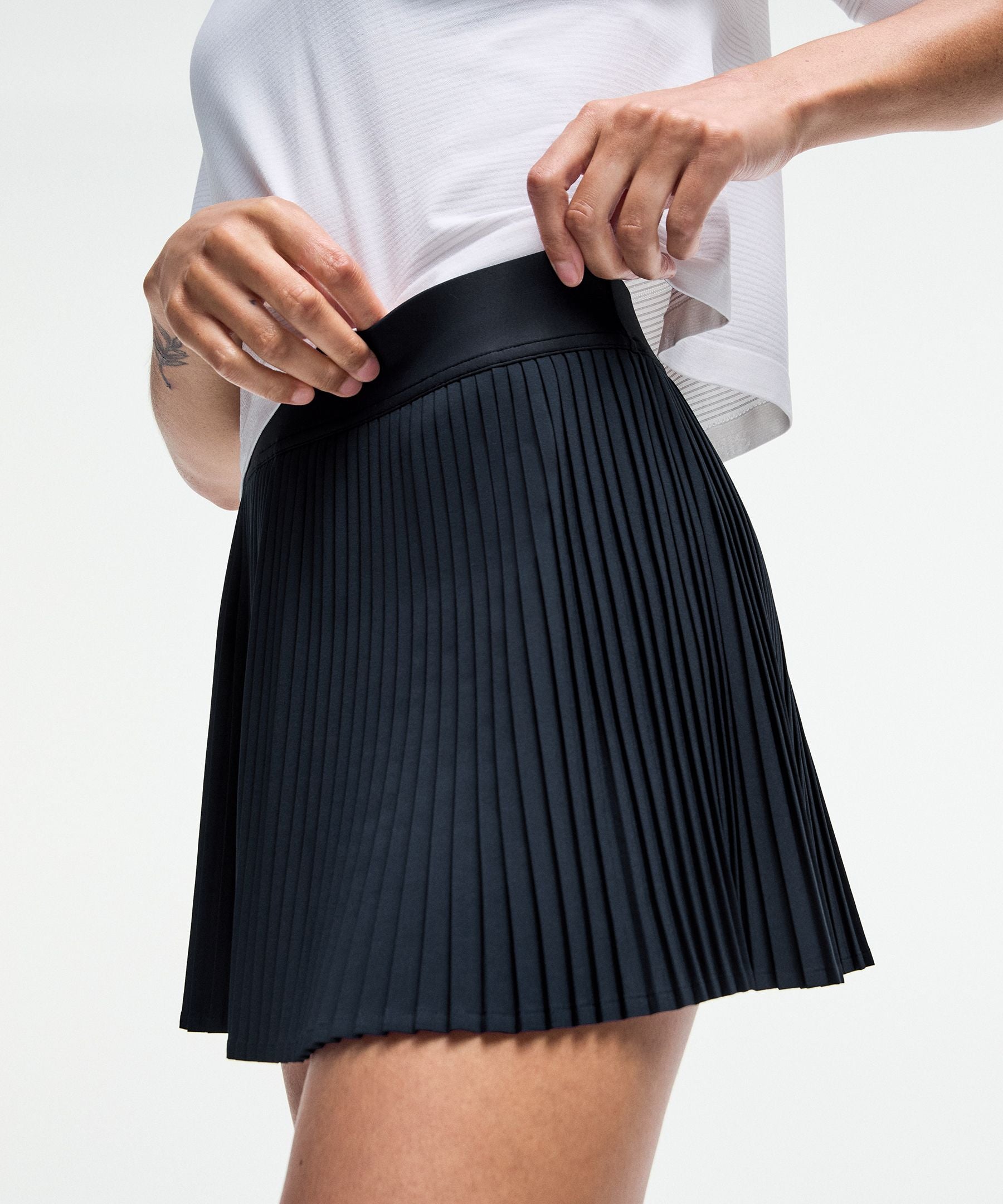 Lululemon Varsity High-Rise Pleated Tennis Skirt True Navy