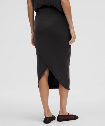Lululemon Drapey Softstreme Column Midi Skirt