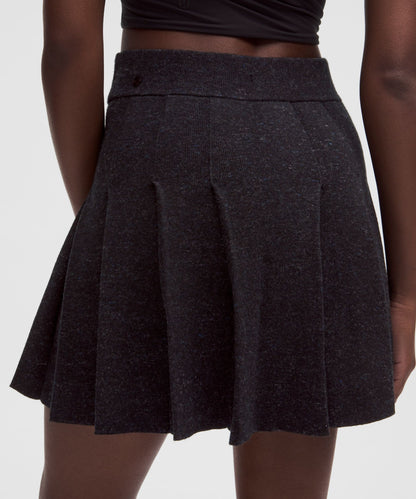 Lululemon Ribbed Merino Wool Mid-Rise Pleated Skirt