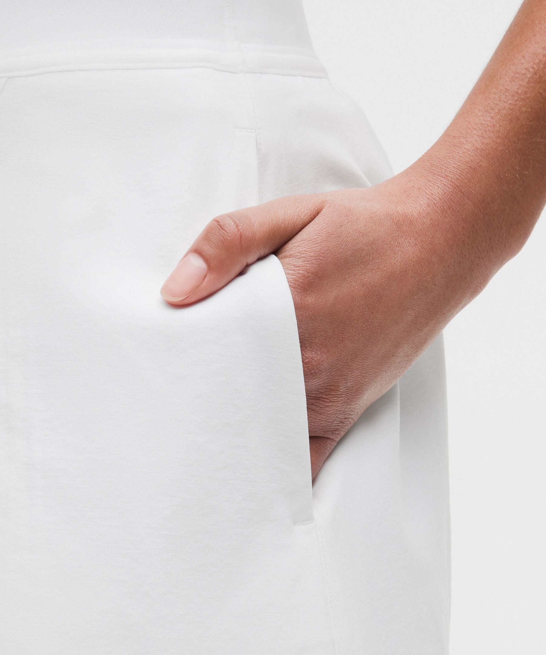 Lululemon Water-Repellent Pleated High-Rise Golf Skirt