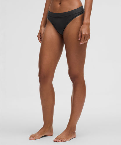 Lululemon UnderEase Mid-Rise Thong Underwear *3 Pack