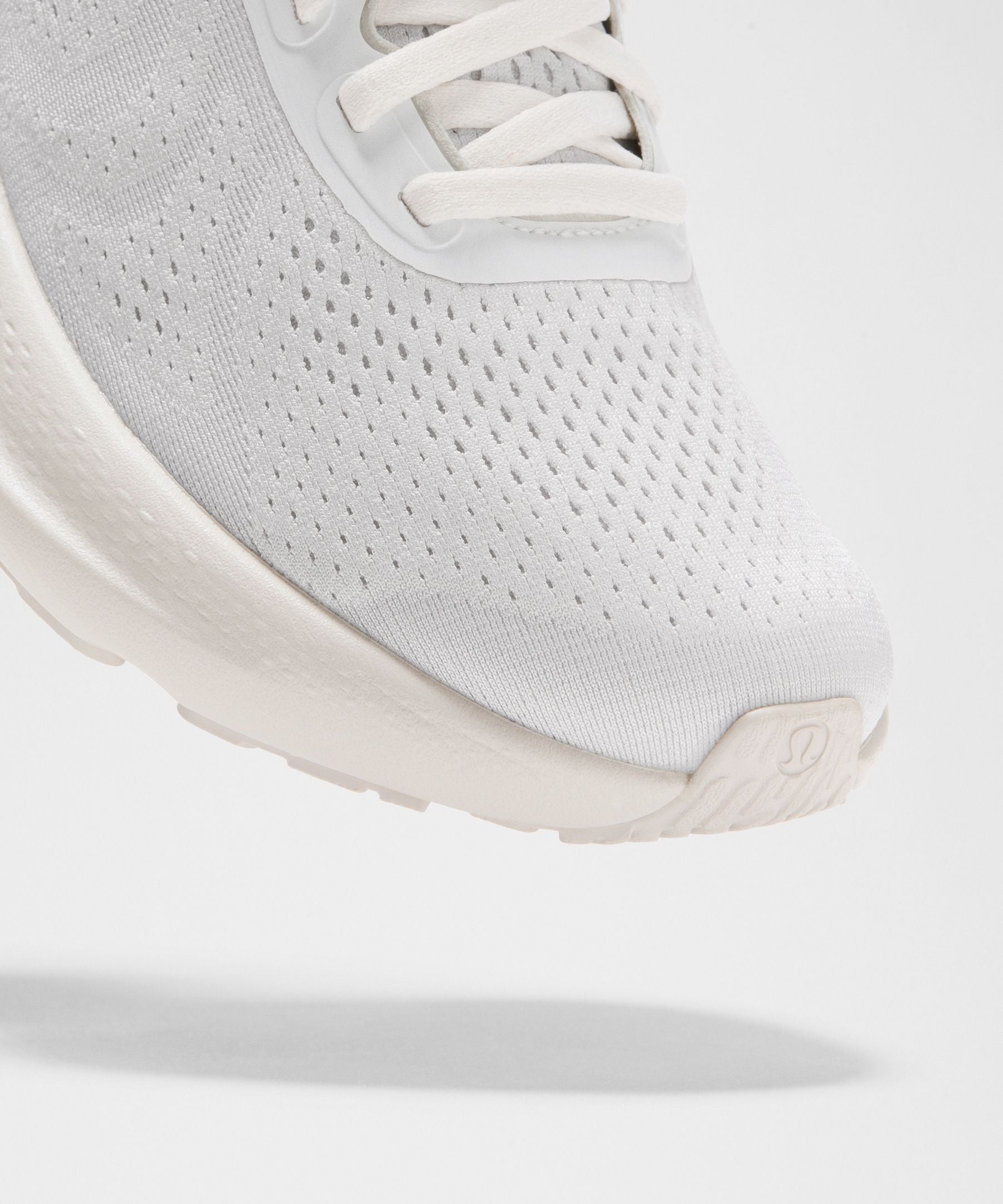 Lululemon Women's Beyondfeel Running Shoe Light Vapor/Light Vapor/Silver Drop