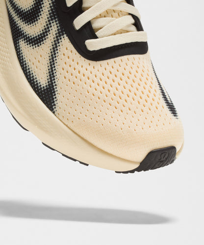 Lululemon Women's Beyondfeel Running Shoe Butter Cream/Black/White