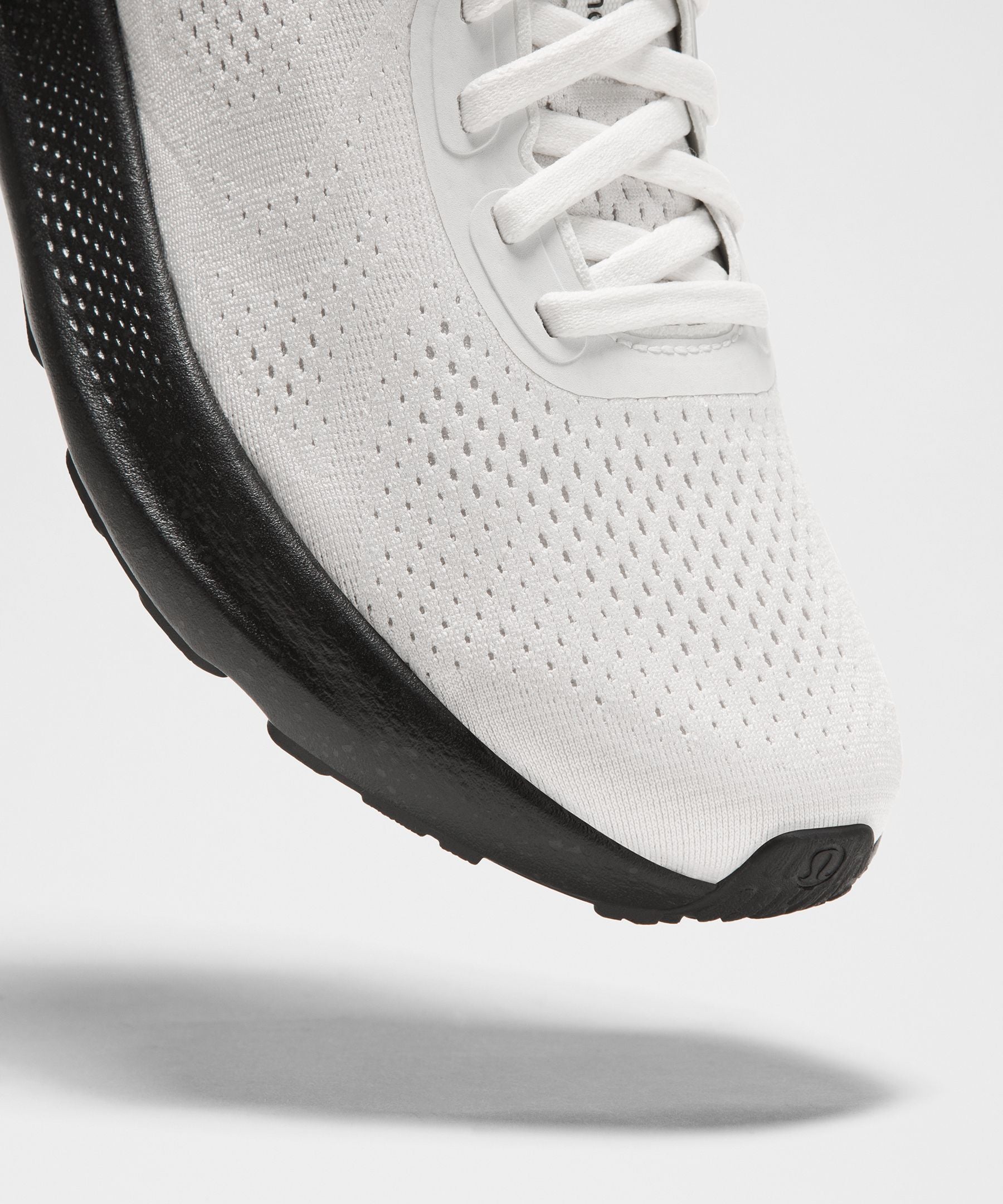 Lululemon Women's Beyondfeel Running Shoe
