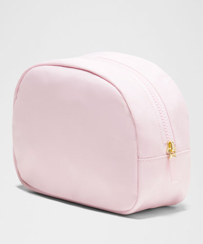 Lululemon City Essentials Pouch 4L